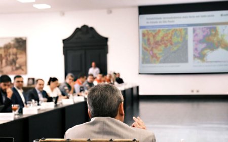 Governo de São Paulo cria gabinete de crise para enfrentar chuvas fortes previstas para o fim de semana