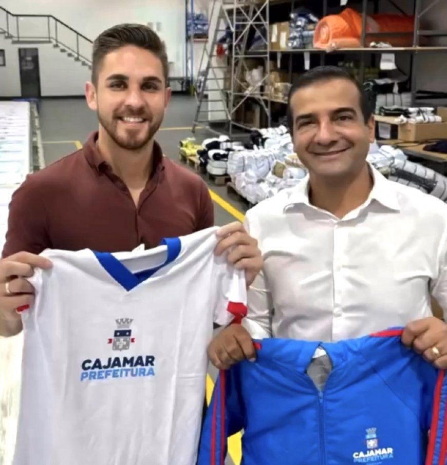 Prefeito Kauan e vicê Régis acompanharam produção de uniformes escolares da rede municipal