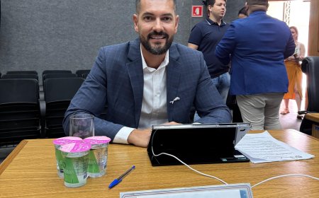 Vereador Dr. Vinicius Zago apresenta requerimento para obter informações sobre especialidades médicas no município de Cajamar