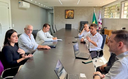 Prefeito Kauãn Berto se reúne com operadoras de telefonia para cobrar melhorias no sinal de cobertura em Cajamar