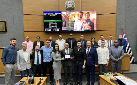 Vereador Mané do América propõe moção de aplausos a mães de prematuros e homenageia Nadja Haddad