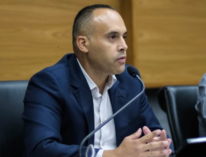 Vereador Lê Martins apresenta indicação para ampliar serviços do Bem-Estar Animal em Cajamar