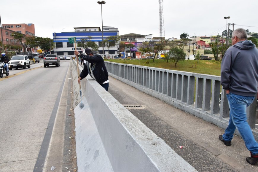 Vereadora Izelda cobra medidas de segurança em viaduto de Jordanésia