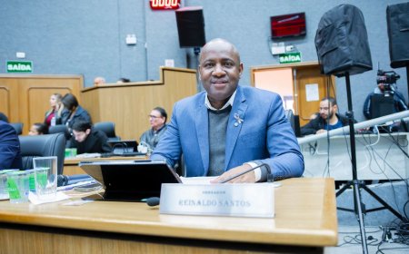 Vereador Reinaldo Santos tem projeto aprovado para incentivar inclusão de pessoas com 50 anos ou mais no mercado de trabalho em Cajamar