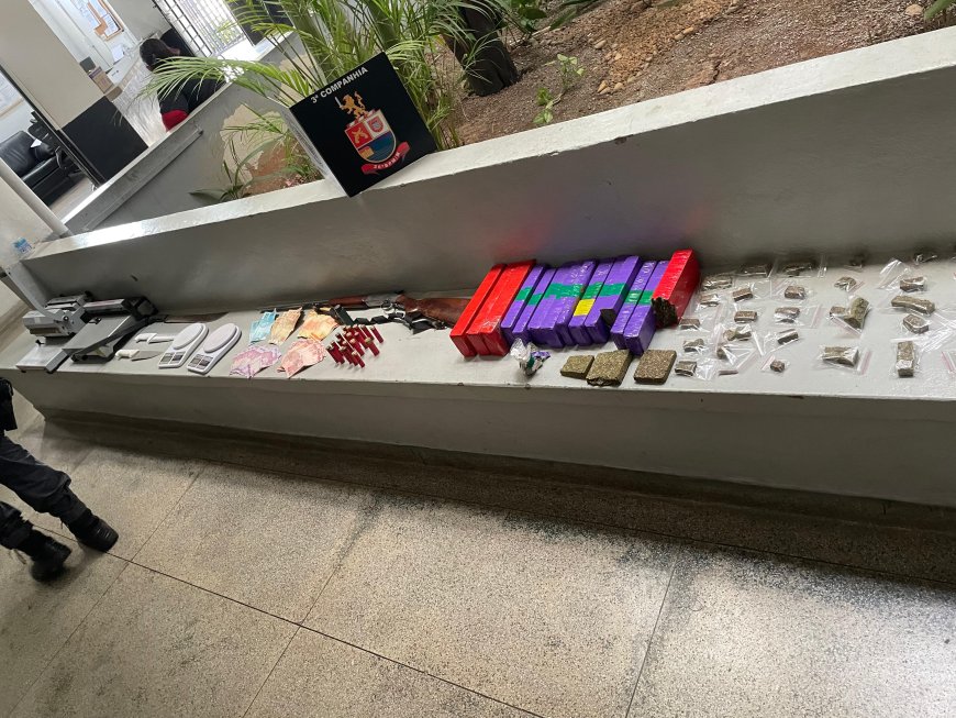 Polícia Militar estoura "casa bomba" no bairro do Florim em Cajamar e dá prejuízo de R$ 20 mil ao tráfico