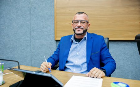 Vereador Flávio Comajo cobra melhorias para servidores do serviço funerário de Cajamar