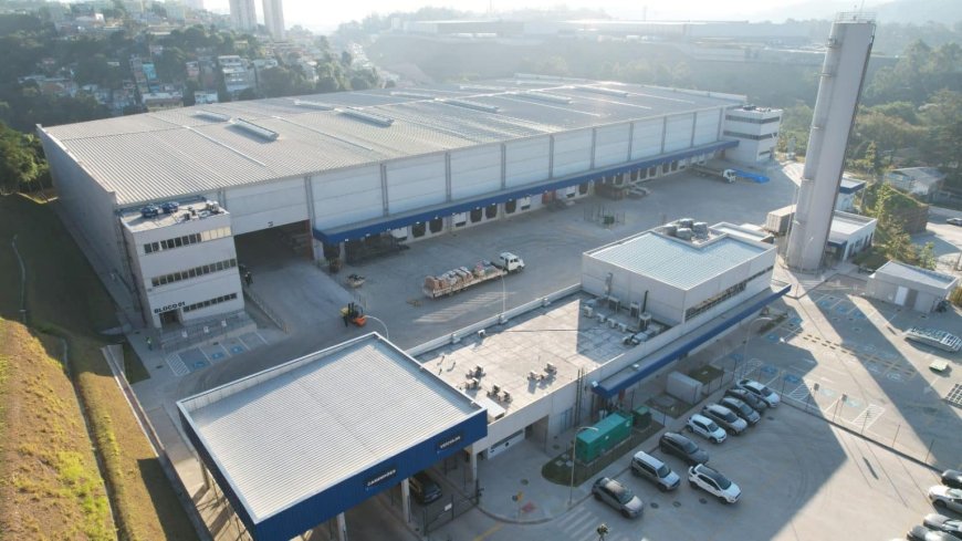 Roberto Justus inaugura fábrica em Cajamar e projeta faturamento de R$ 1 bilhão até 2026