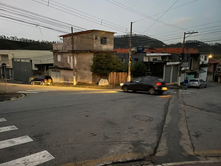 Mais de 300 imóveis ainda estão sem energia em Cajamar; bairros enfrentam falta de água há quatro dias