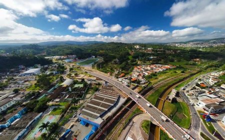 Franco da Rocha celebra 81 anos neste domingo com agenda especial e show gratuito de Felipe Araújo