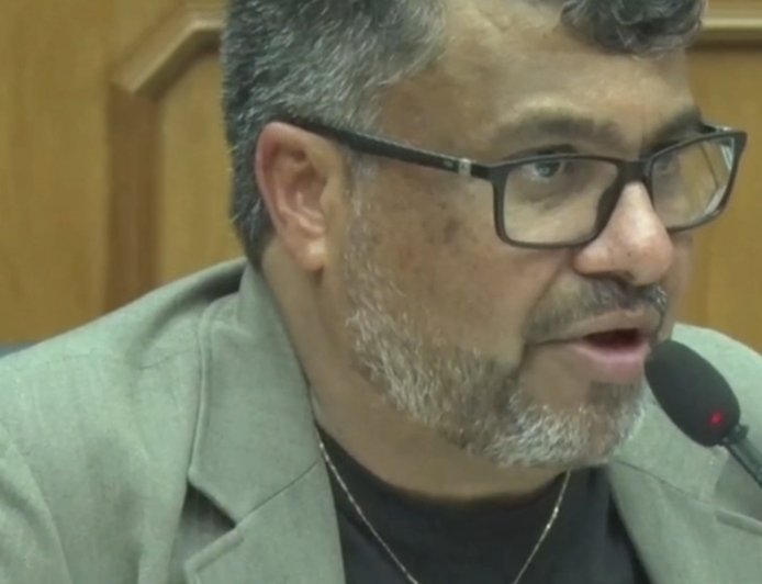 Edinho Domingues cobra explicações do IPSSC sobre investimentos no Banco Master