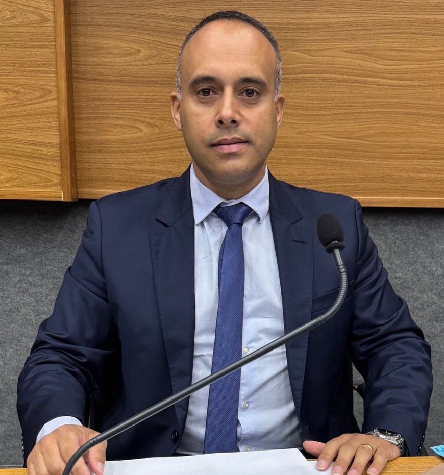 Vereador Lê Martins apresenta indicações para melhorias na Escola Municipal Professora Veneranda de Freitas Pinto