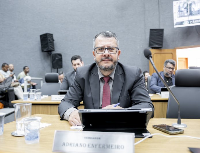Vereador Adriano Enfermeiro faz balanço de sua atuação na Câmara de Cajamar em 2025