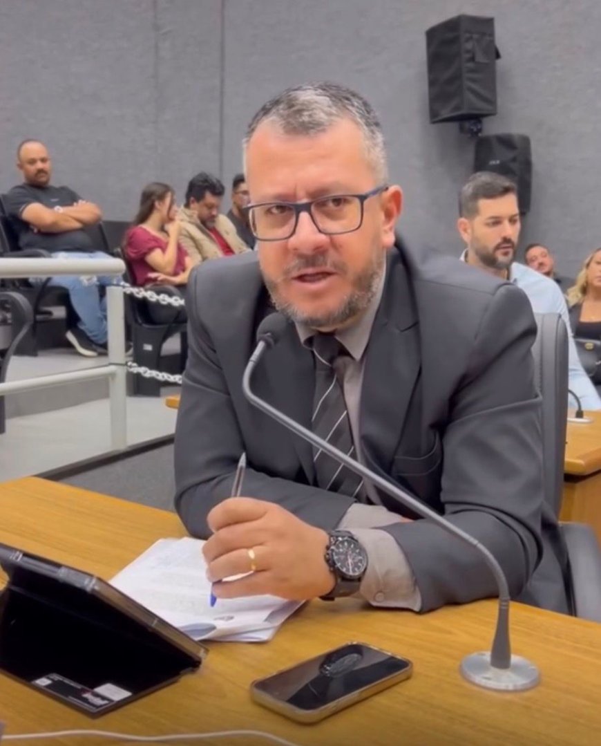 Vereador Adriano Enfermeiro apresenta indicação para ampliar monitoramento por câmeras no km 43 e Bairro São Benedito