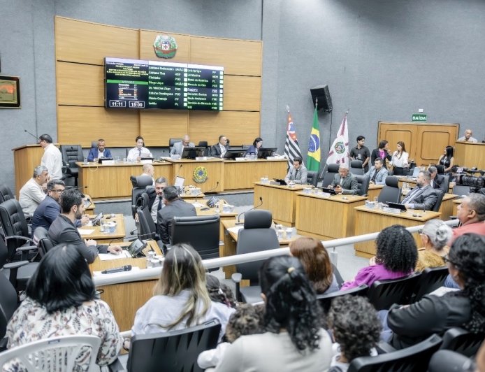 Recesso sem pausa: Câmara de Cajamar mantém trabalho fora do plenário