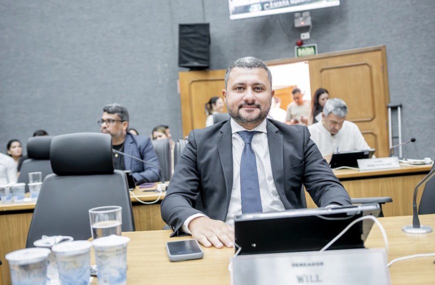 Vereador Will do Pesqueiro pede cobertura em ponto de ônibus na Avenida Doutor Cândido Machado Em Jordanésia