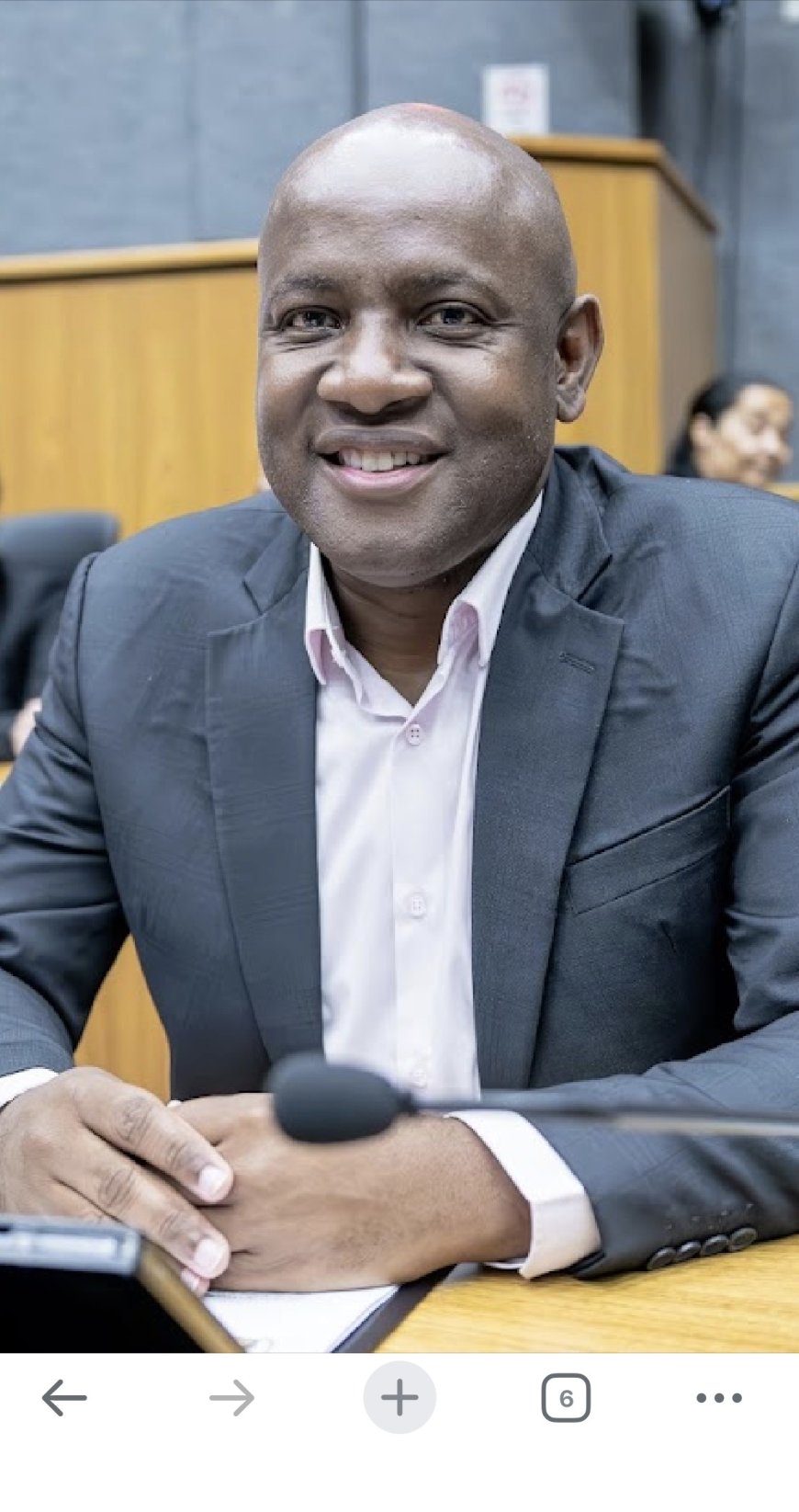 Vereador Reinaldo Santos cobra metas e planejamento para saneamento básico em Cajamar