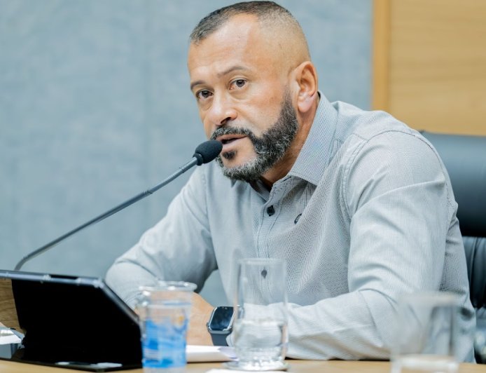 Vereador Flávio Comajo propõe cursos gratuitos para apoio a famílias atípicas em Cajamar